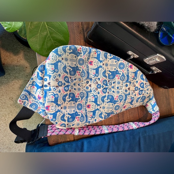 HTF RARE Kavu Rope Bag Critter Tale - Picture 2 of 8